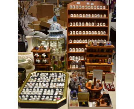 Thimbles - ceramic, glass, treen, stone - Waterford crystal, Sylvac, Royal Worcester, Minton, Sutherland, Spode, etc includin