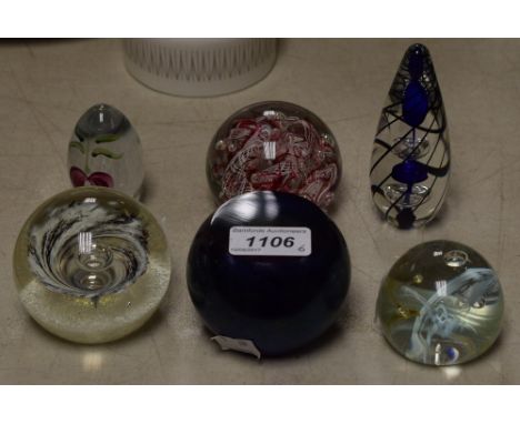 Paperweights - David Dodd red and white twist weight, signed and dated 2006; clear glass weight with bubbles and amber swirl,