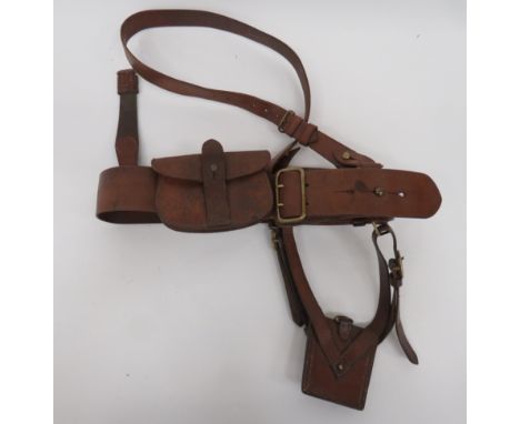 WW1 Pattern Officer's Sam Browne Beltbrown leather, Sam Browne belt with single shoulder strap.  Fitted with brown leather sw