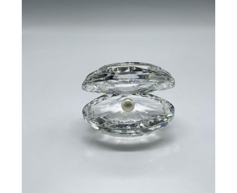 Faceted crystal shell with pearl is part of the Aquatic Worlds theme group. Swarovski backstamp. 014389. This item has its or