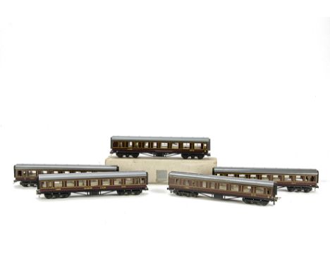 Trix Twin Railway 00 Gauge Scale Length Coaching Stock: a rake of pre-war LMS coaches comprising Dining Cars (2), Ist Class s