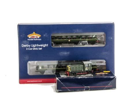Bachmann 00 Gauge Diesel Locomotive and Multiple Unit: comprising 31-337 Class 04 0-6-0 Shunter no D2280 in BR green, togethe