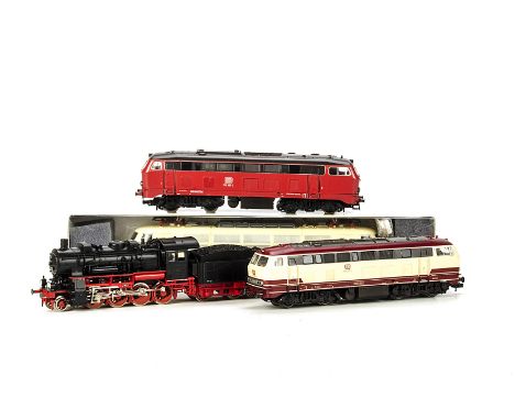 Fleischmann HO Gauge Steam Diesel and Electric Locomotives: comprising 2-8-0 locomotive and tender DR no 56 2048 (with tender