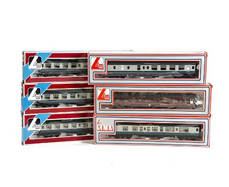 Lima 00 Gauge Coaching Stock: comprising seventeen various Mk1 coaching stock, (16 in BR blue/grey and one maroon Restaurant 