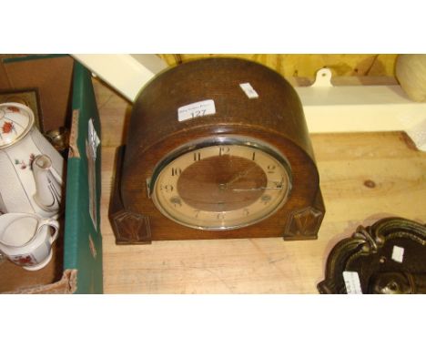 Vintage oak cased mantle clock