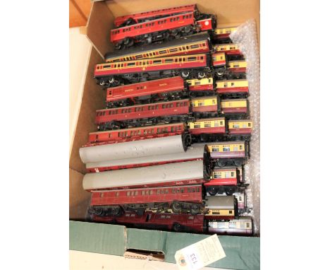 37x OO gauge model railway items by various makes including Hornby, Tri-ang, etc. Including a BR Class 2 2-6-0 locomotive, 46