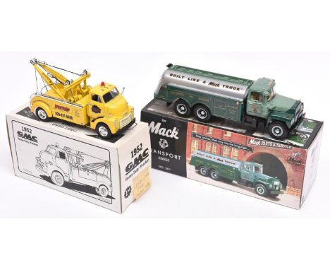 5 First Gear 1:34 1950's-60's American Trucks. 1951 Ford F6 Dry Goods Van, 'Navajo'. 1952 GMC Heavy Duty Wrecker, 'SPRA-STRIP