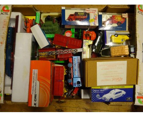 A quantity of Various Makes. Including Corgi Classics Chipperfields: Scammell Constructor Cannon &amp; Ringmaster. Scammell H