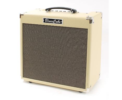 Roland Blues Cube Hot guitar amplifier,&nbsp;with dust cover 