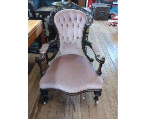 A button back chair 