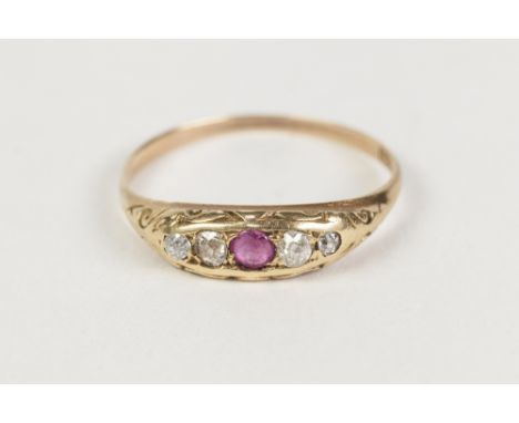 EDWARDIAN 18ct GOLD RING, with a lozenge shaped top set with a centre ruby and four small old cut diamonds, 2.7gms, approx .1