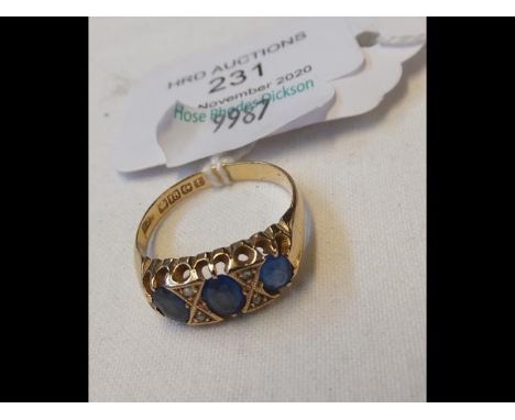 A sapphire and diamond ring in 18ct settingCONDITION REPORTBy our judgement, condition of lot is good.Band size R.Our team of