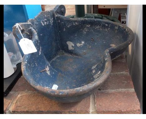 A cast metal water troughCONDITION REPORT41cm x 28cm 19cms high