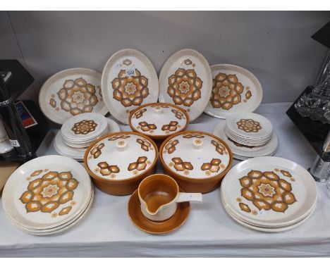 A 32 piece vintage dinner set, Kalabar by Palissy (A member of the Royal Worcester group)