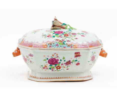 A tureen with coverChinese export porcelainPolychrome floral  "Famille Rose" enamelled decorationZoomorphic handles and flowe
