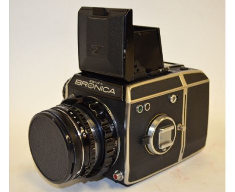 A Zenza Bronica camera with Nikkor - P 1:2.8 f = 75 mm lens no.166181; body no. CB303178, film back CM 505604 Condition Repor