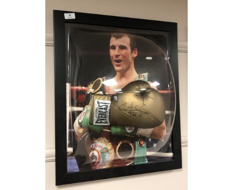 A sporting memorabilia montage : A signed gold Everlast boxing glove, Joe Calzaghe, with certificate of authenticity from Mon