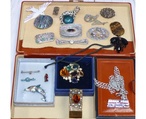 A leather jewellery box containing Art Deco diamante, silver and white metal jewellery; etc.