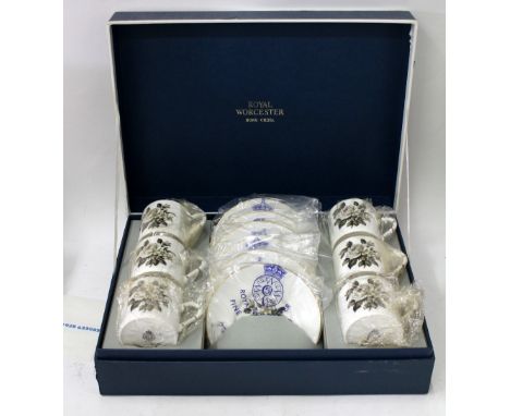A BOXED SET OF SIX ROYAL WORCESTER COFFEE CANSwith flower pattern (6)