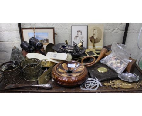 A MIXED SELECTION OF BRASS AND COPPERWARE including a storm lamp, a ladle, an Asprey desk stand, silver handled shoe horn, mi