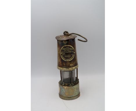 A copper and brass antique Eccles Protector/Miners/Davy lamp - The Protector Lamp &amp; Lighting Co Ltd type 6 - Height 26cm 