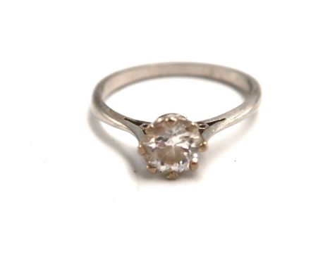 A Platinum diamond solitaire ring size O - approx weight 2.9 grams - the single round cut diamond approx 6.5mm x 3.5mm