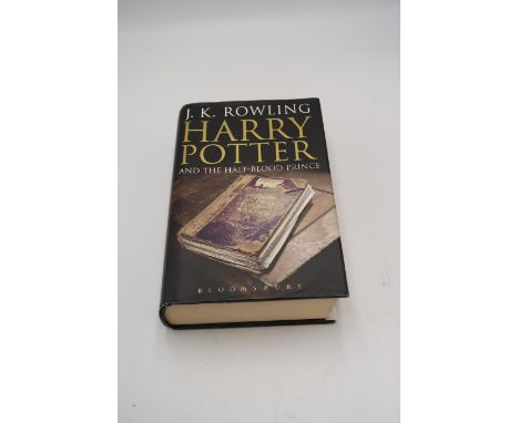 J.K Rowling - Harry Potter and the Half Blood Prince - First Edition