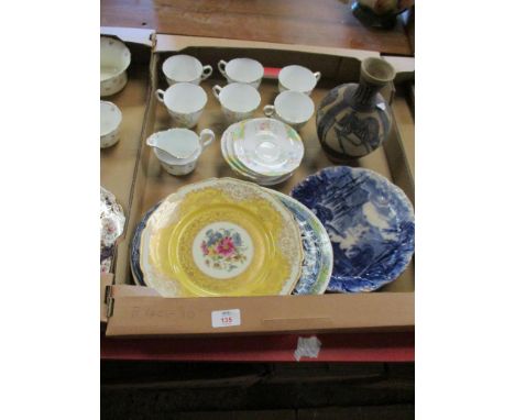 GROUP OF CERAMIC WARES INCLUDING A PART PARAGON CHINA TEA SET BY FENTON AND DECORATIVE PLATES ETC