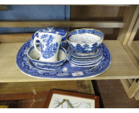 BLUE AND WHITE WARES INCLUDING TRANSFER PRINTED WARES AND CAUGHLEY BOWL