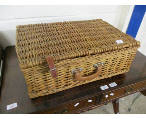 VINTAGE WICKER PICNIC HAMPER (VOID INTERIOR), 54CM WIDE