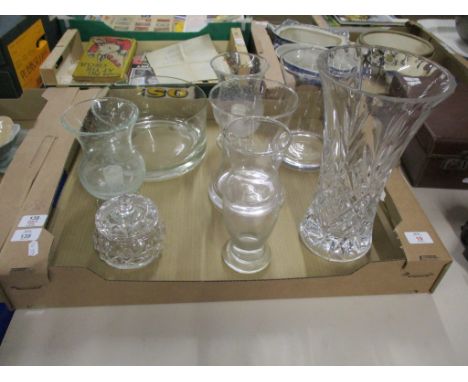 TRAY CONTAINING CUT GLASS AND CERAMIC ITEMS INCLUDING VASES AND BOWLS