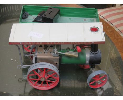 OLD MAMOD TRACTION ENGINE AND TRAILER WITH FIREBOX 