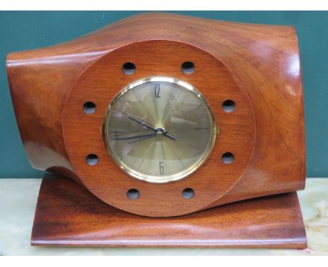 MANTEL CLOCK, MADE FROM AN AEROPLANE PROPELLER 