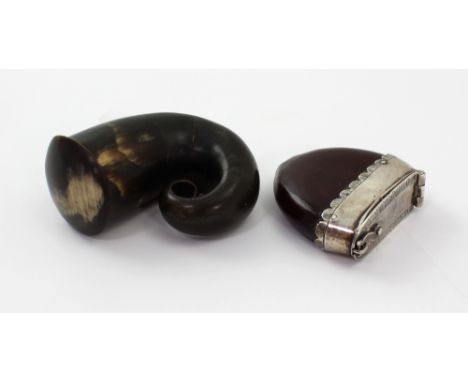 A Scottish horn snuff mull with cork secured lid, height approx 7cm and a white metal mounted seed pod snuff box with hinged 