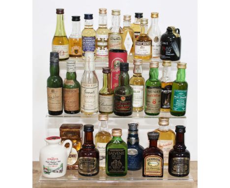 29 assorted mainly scotch whisky miniatures including early (low level) examples of Glenfiddich, Balvenie, John Begg Blue Cap