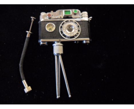 KKW CAMERA LIGHTER WITH BUILT IN COMPASS