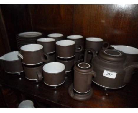 30 PIECE HORNSEA CONTRAST TEA SET