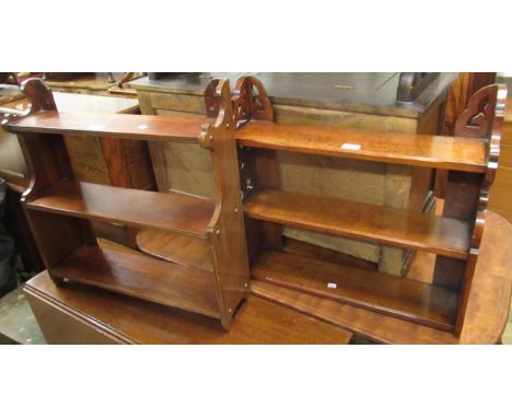 Small 19th Century mahogany three shelf wall bracket, 61cm wide, together with another similar 