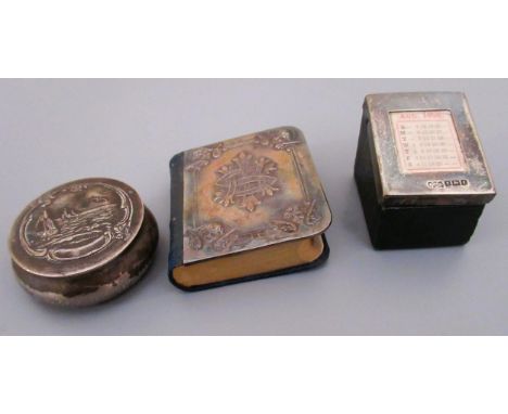 Early 20th Century Birmingham silver mounted Morocco leather stamp box, miniature silver mounted Book of Common Prayer and a 