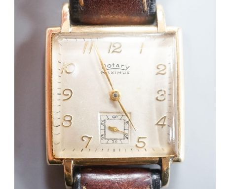 A gentleman's late 1940's 9ct gold Rotary Maximus manual wind wrist watch, on a leather strap, cased diameter 25mm, gross 23.