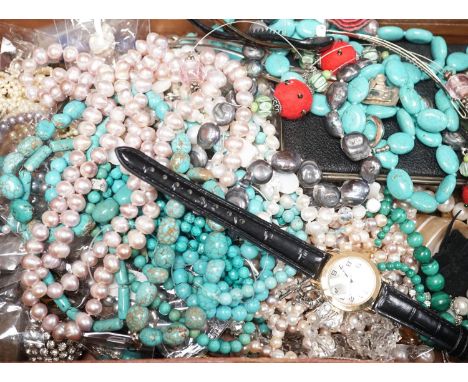 A quantity of mixed mainly costume jewellery including 925, marcasite set and necklaces including freshwater pearl and malach