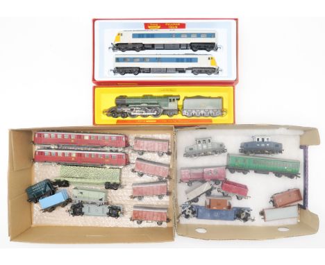 A boxed Tri-ang Hornby R.855 L.N.E.R. 'Flying Scotsman' locomotive and tender; a boxed R555C Pullman train set; various loose
