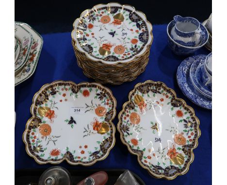 A Shelley Late Foley dessert service, pattern number 8524, comprising twelve plates, two oval plates and two square plates Co