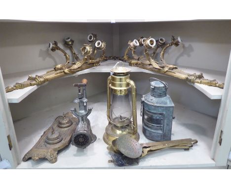 Metalware: to include a Dietz Blizzard oil lamp&nbsp; 15"h; and a ship's lantern&nbsp; stamped DL&nbsp; 12"h 