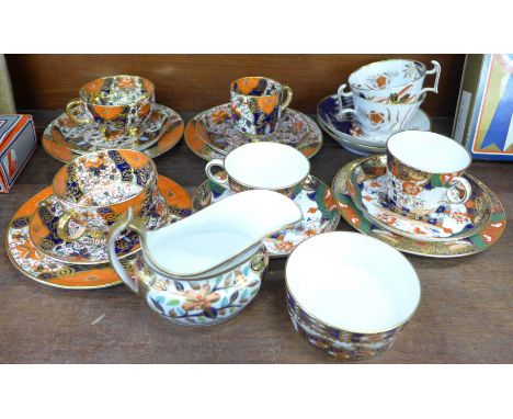 Davenport and Spode Imari cups, saucers, milk jug and tea plates including D7911 and 3545 patterns