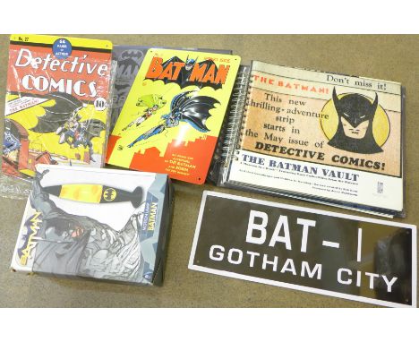 Batman related items including a motion lamp, etc.
