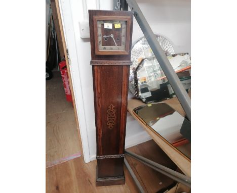 Early 20th century 8 day oak grandmother clock of rectangular form, 125 cm high 