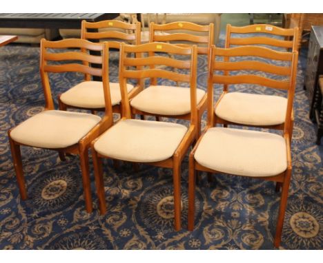 Six light wood dining chairs with cream upholstery, height 80 cm, width 48 cm, depth 47 cm