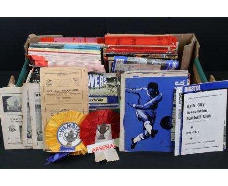 Football Programmes - Substantial collection of general league &amp; non league, 1950s onwards, many different clubs, strong 