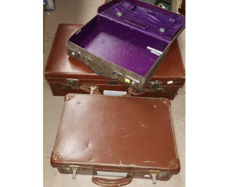 A vintage overnight case and 2 suitcases 